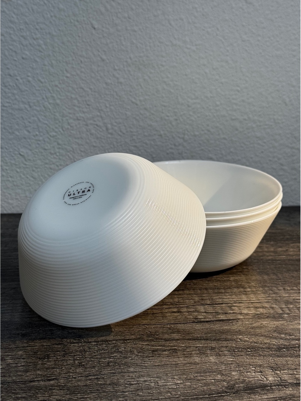 Set of 4 Gibson Ultra Patio White Opal Glass Cereal Bowls 7”